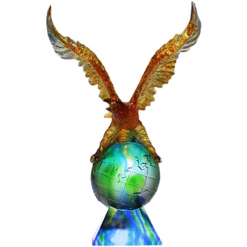 Colored Glaze Grand Creative Eagle Statue Open Wings On Globe Hobby Cabinet Animal Crystal Sculpture Ornament Desk Art Decor